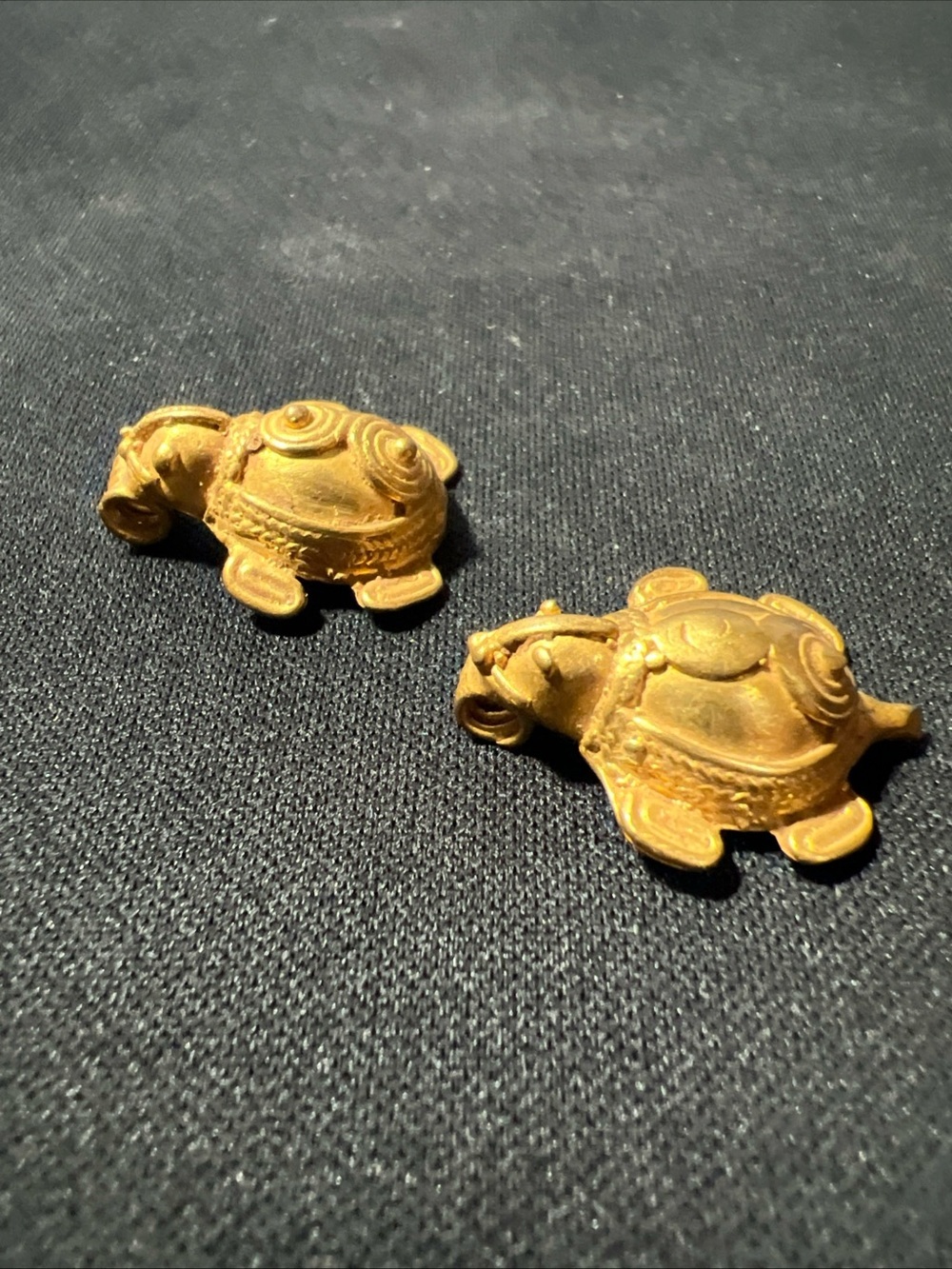 TUMBAGA Gold & Copper Alloy Zoomorphic Figurine/Pendant Columbian Art Lot Of 2